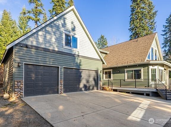 3rd image of 291 Sierra Lane