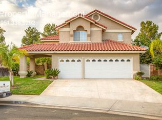 2871 New Castle Way, Corona, CA 92879