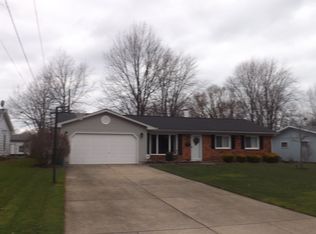 6323 Cambridge Park Dr, Mentor, OH