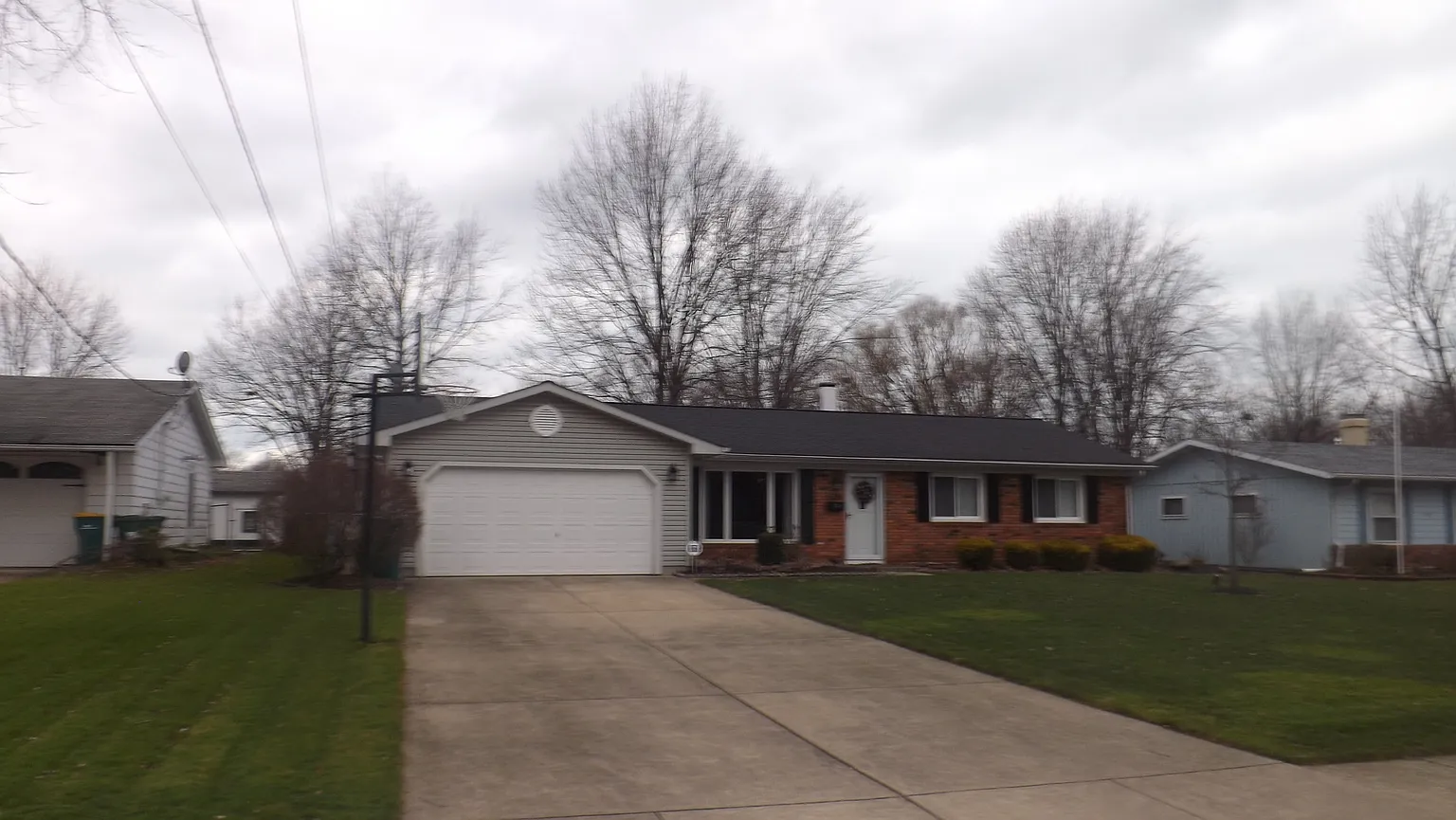 6323 Cambridge Park Dr photo 1