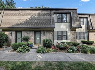 72 Monet Ct NW, Atlanta, GA 30327