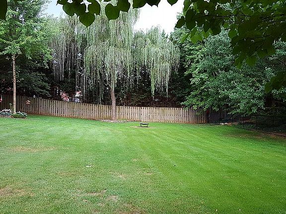 4th image of 11 McGregor Pl