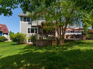 3030 Tanner Rd, Woodbury, MN 55129