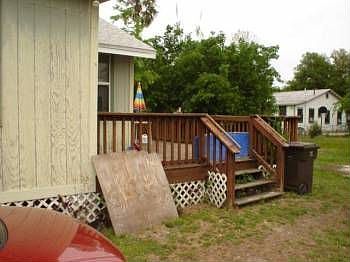 2nd image of 305 Riberia St