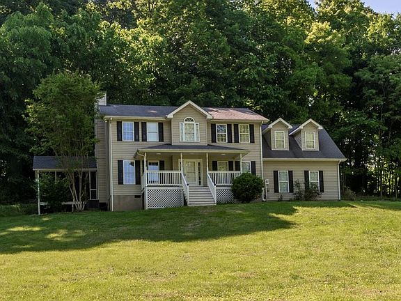 2nd image of 22272 Flame Leaf Dr