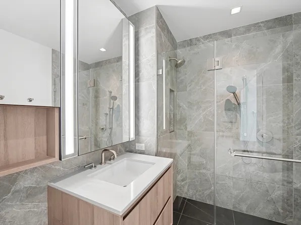 312 West 43rd Street image 8 of 35