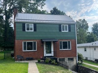 710 Delaware Ave, Oakmont, PA