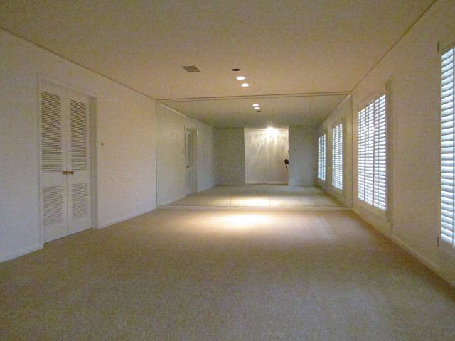 2nd image of 2207 Neely Ave