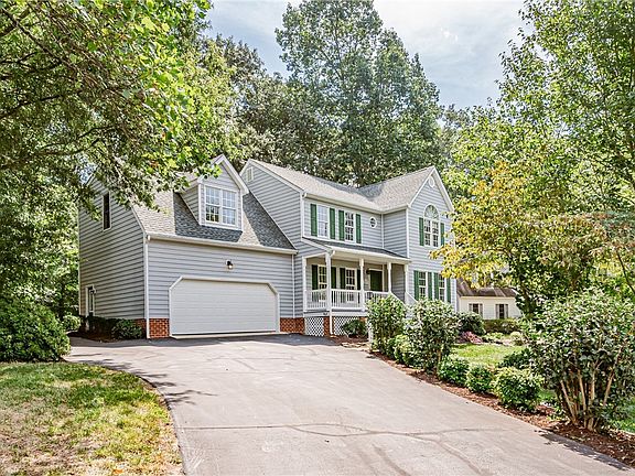 2nd image of 10232 Grand Hickory Dr