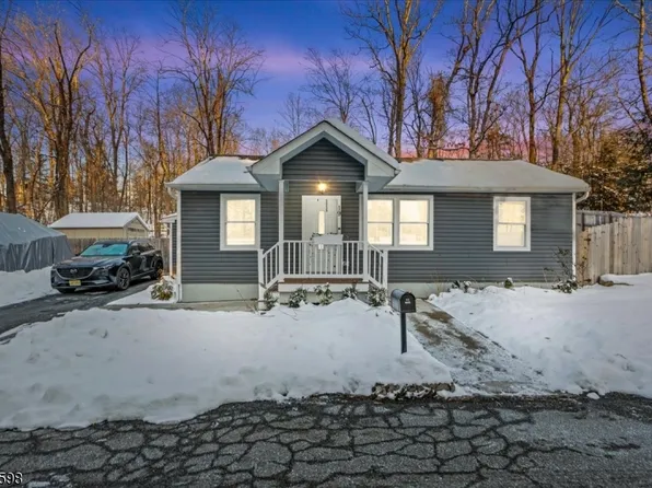 19 Quinton Rd, West Milford Twp., NJ 07421