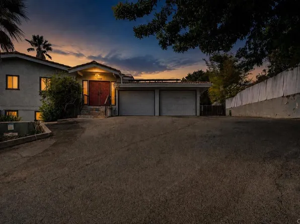 1228 Tower Dr, Vista, CA 92083