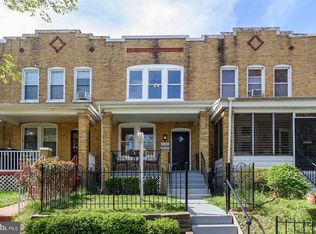 538 25th Pl NE, Washington, DC 20002