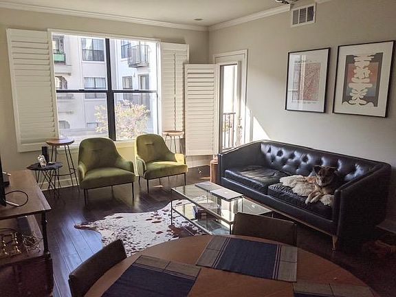 2nd image of 1001 Laurel St Unit 226