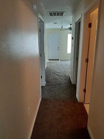 4900 Pecan St — Photo 6