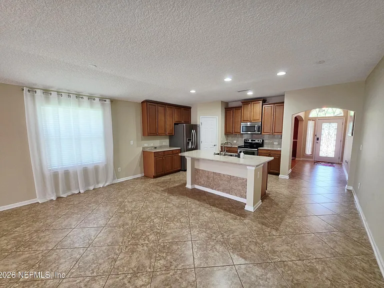 529 Casa Sevilla Ave — Photo 4