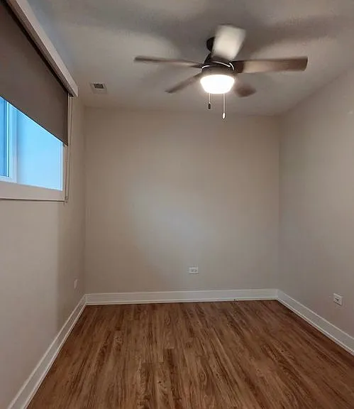 2230 W Wilson Ave — Photo 14