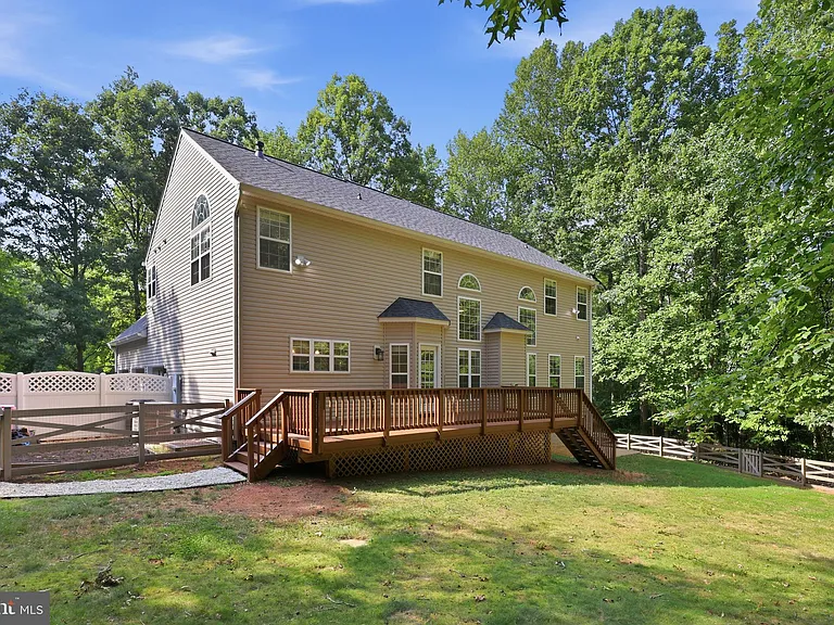 100 Spyglass Ln — Photo 48