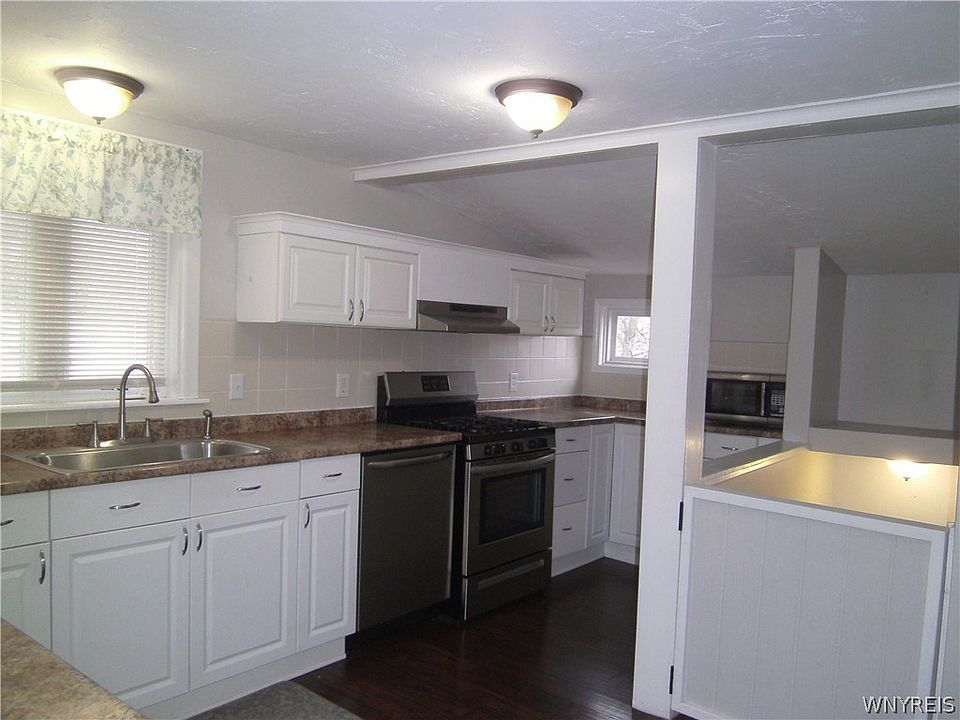 6 N Main St Middleport, NY, 14105 Apartments for Rent Zillow