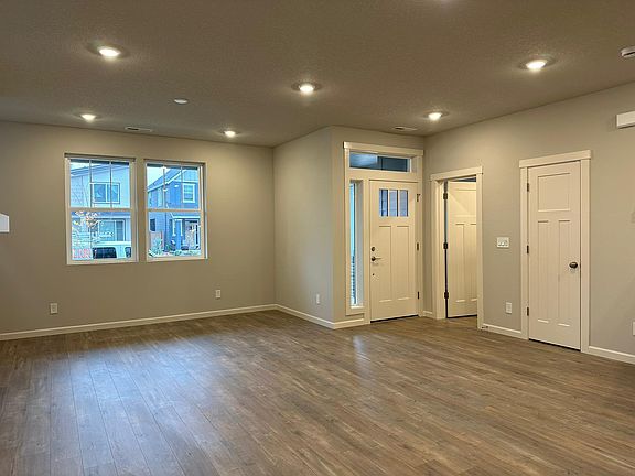 2nd image of 3818 SE 83rd Ave