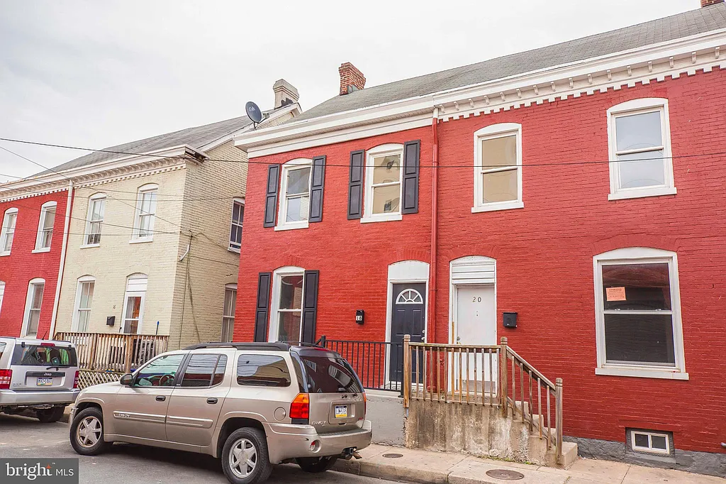 Property photo 3