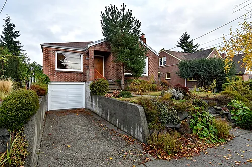 7336 10th Ave NW Photo 1