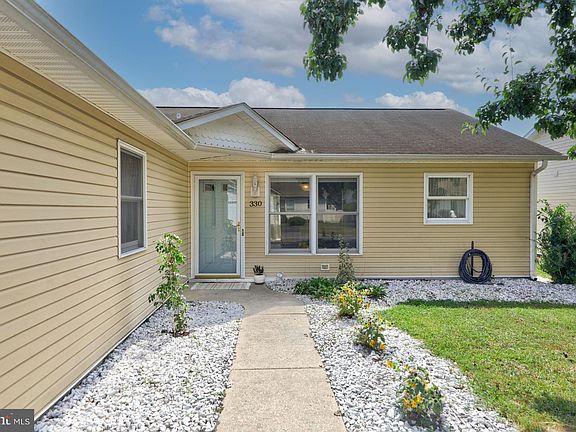 3rd image of 330 Blossom Way