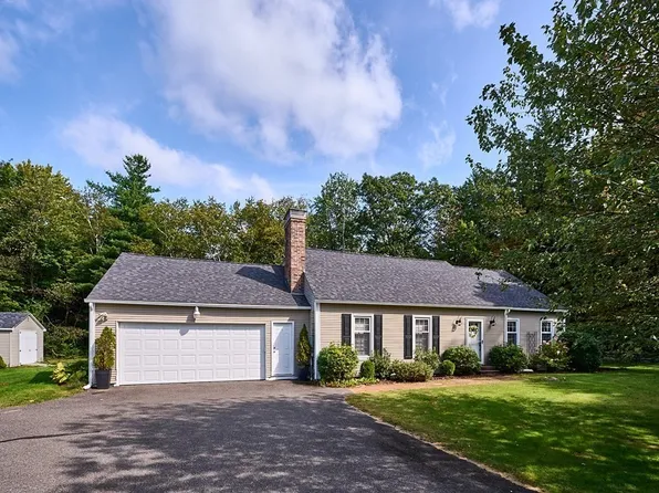 33 Wendell Rd, Shutesbury, MA 01072
