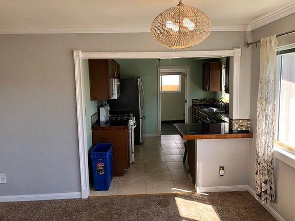 3rd image of 6144 Albemarle St
