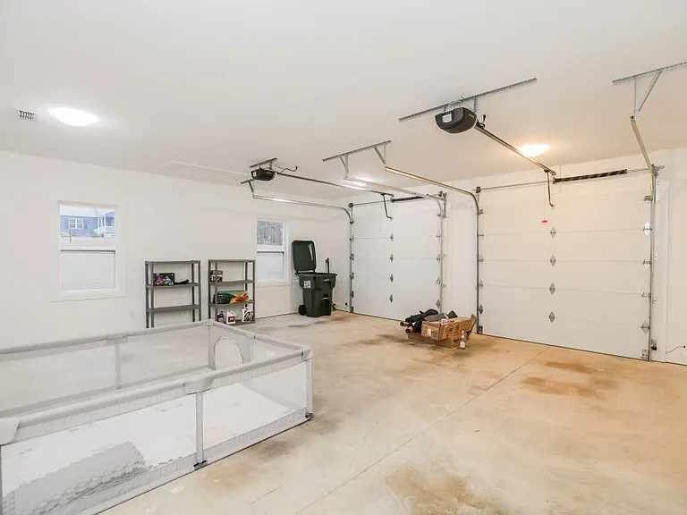 204 Blackberry Ln — Photo 28