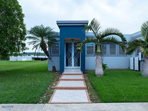 3rd image of 15 Urb Brisas Del Mnr #Ii
