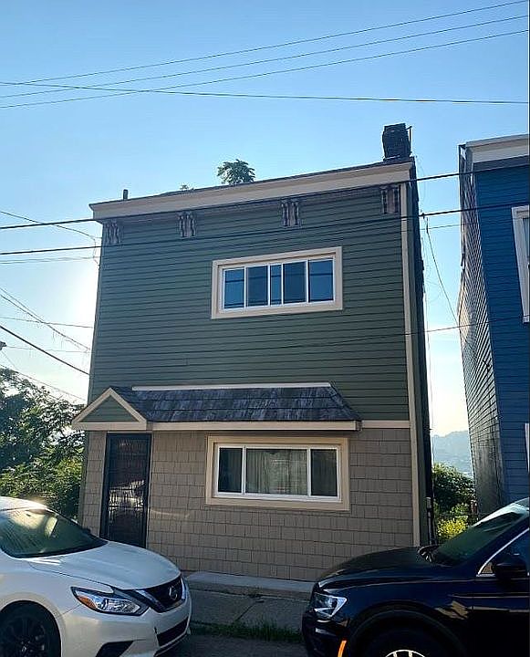 1st image of 2041 Eggers St
