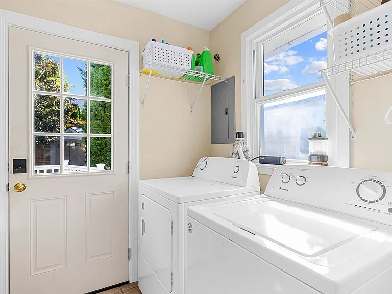 29 N Frontenac Ave #A — Photo 10
