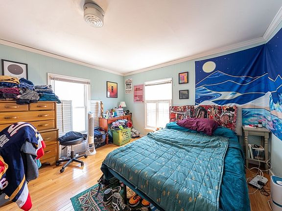 5th image of 5 Village St #2