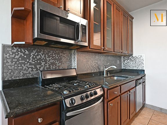 2nd image of 8215 35th Ave APT 6F