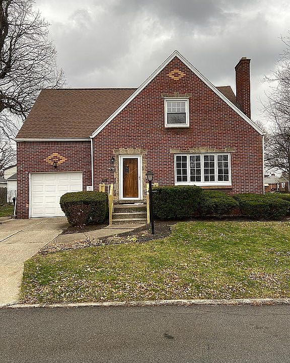 1st image of 94 Gardenwood Ln