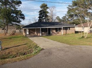 110 D Ave, Ellisville, MS 39437