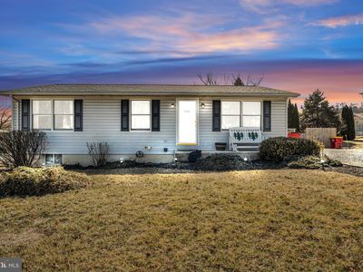 8788 Oxford Cir, Waynesboro, PA, 17268