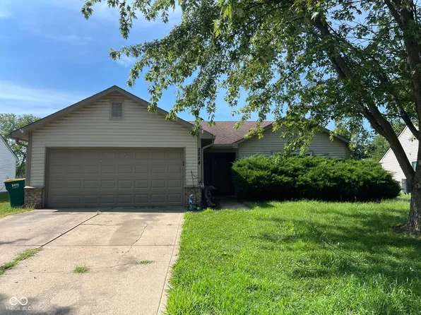 2884 Branifield Dr, Franklin, IN 46131