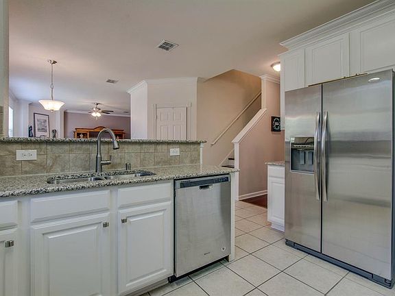 5th image of 2301 Itasca Dr