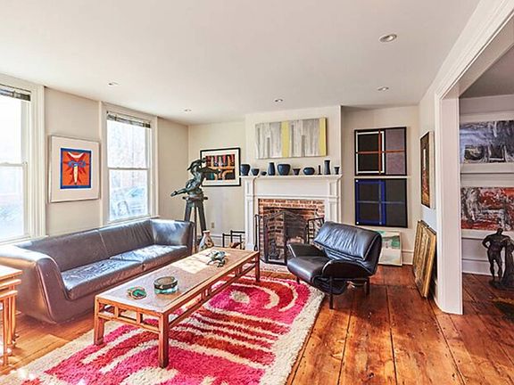 5th image of 118 Union St