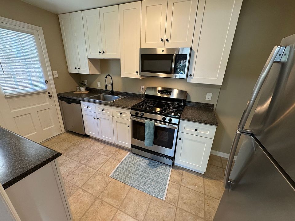 1st image of 1782 Northwest Blvd #0