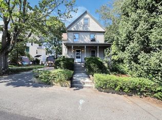 21 Border St, Dedham, MA 02026