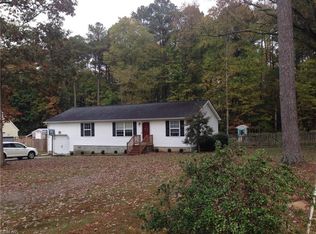 303 Browns Ln, Yorktown, VA 23690