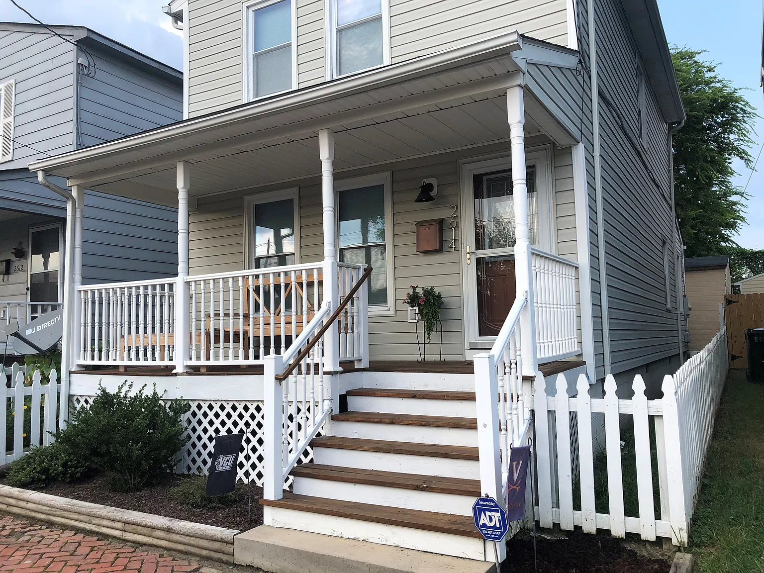 3 bed, 1.5 bath, 1174 sqft, $1,895 — Photo 2
