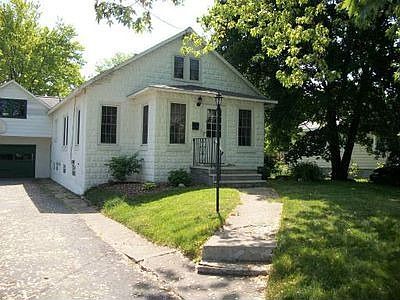 1st image of 310 Mackay Ave