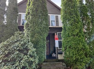 1040 Oak Ave, Barberton, OH
