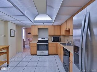 5825 Collins Ave PH B, Miami Beach, FL 33140