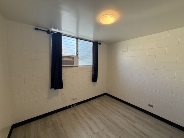 2738 Kaaha St APT 204