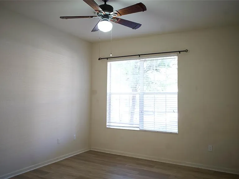 3301 Whitestone Cir #105 — Photo 11