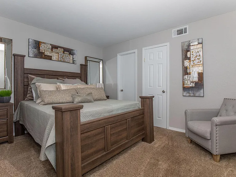 Somerset Park At Union Apartments — Photo 74